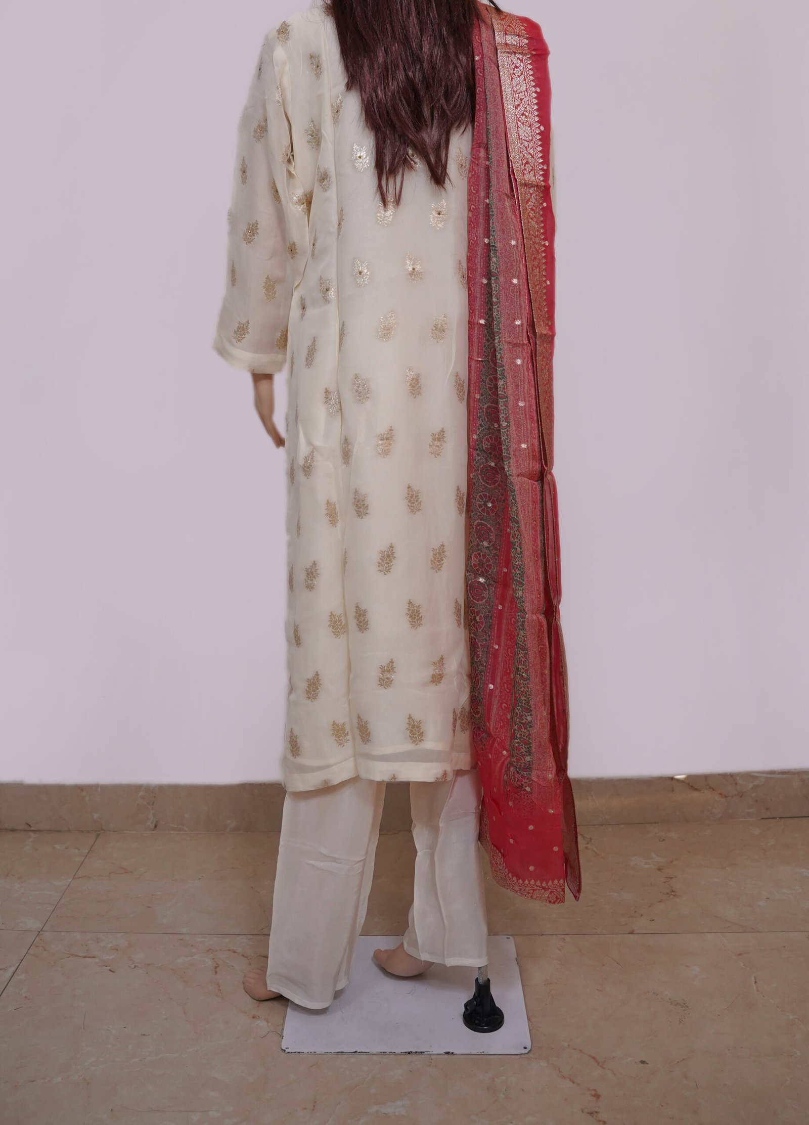 Off White Pant and Banarsi Dupatta - Image 4