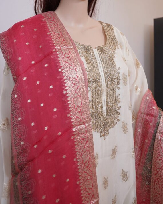 Off White Pant and Banarsi Dupatta