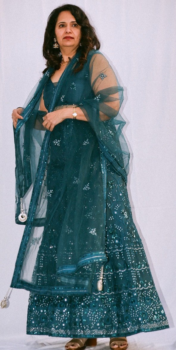 Lehnga blue/wine net - Image 5