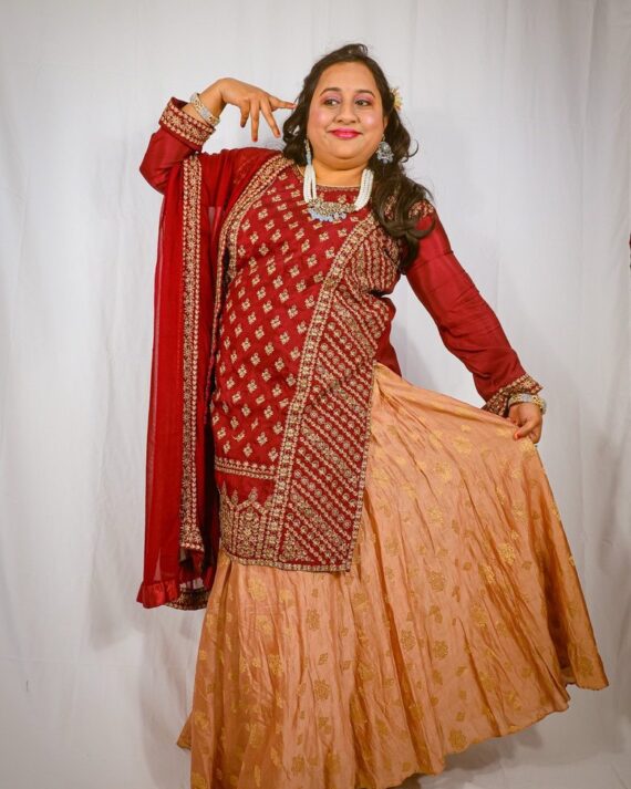 Lehnga Banarasi and silk kurta-Plus