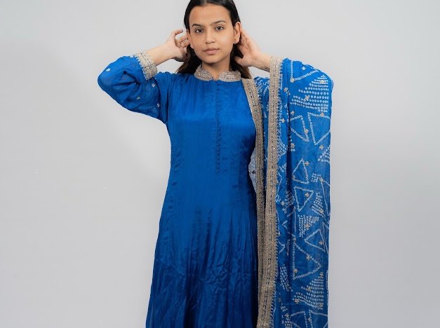 Pure Silk blue Gown, Chunri dupatta - Image 6