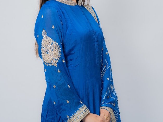 Pure Silk blue Gown, Chunri dupatta - Image 5