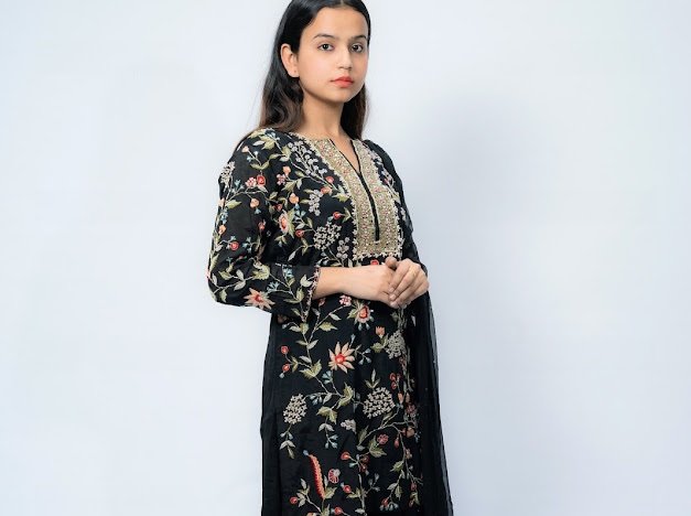 Black Chiffon multi color - Image 3