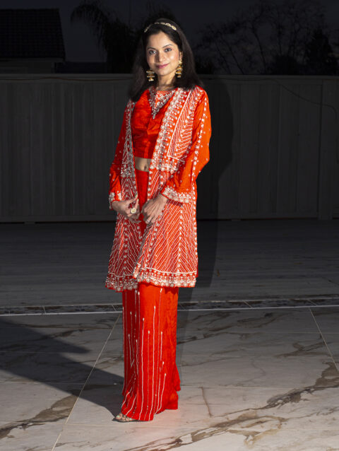 Shrug plazzo with white pearls